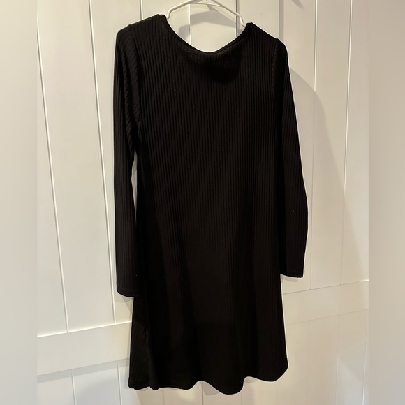 Old Navy Sweater Dress - Picture 3 of 8